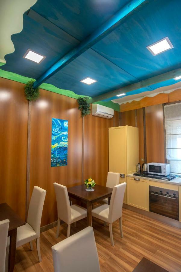 Nives Bed & Breakfast Pompei Bagian luar foto