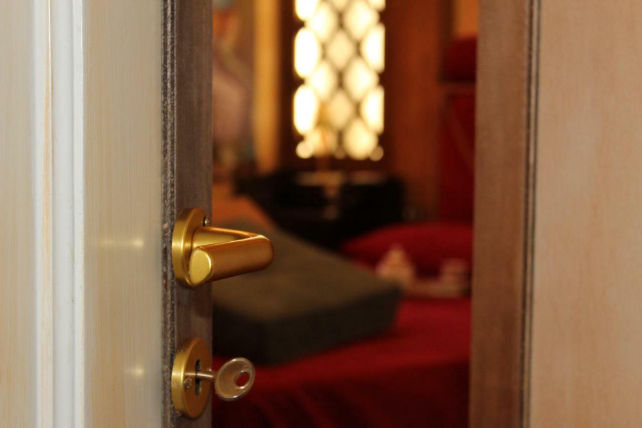 Nives Bed & Breakfast Pompei Bagian luar foto