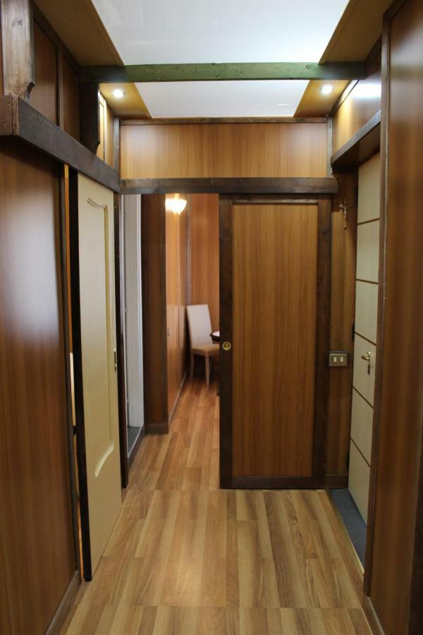 Nives Bed & Breakfast Pompei Bagian luar foto